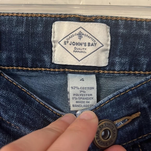 St John’s Bay Straight Leg Jean - Picture 2 of 3